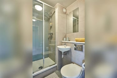 1 bed studio, Sturge Close, Selly Park, Birmingham, B296GH - Image 6